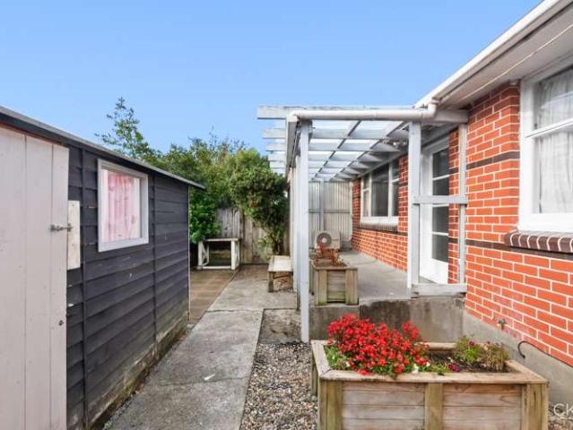 Apartment for sale in Pauatahanui, Wellington