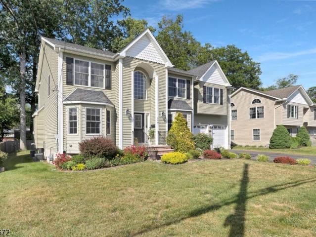House for sale in Parsippany, New Jersey
