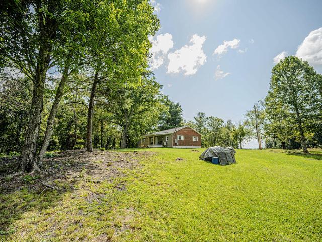 House for sale in Beattyville, Kentucky