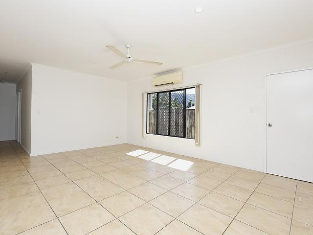 Apartment for rent in Edmonton, Queensland