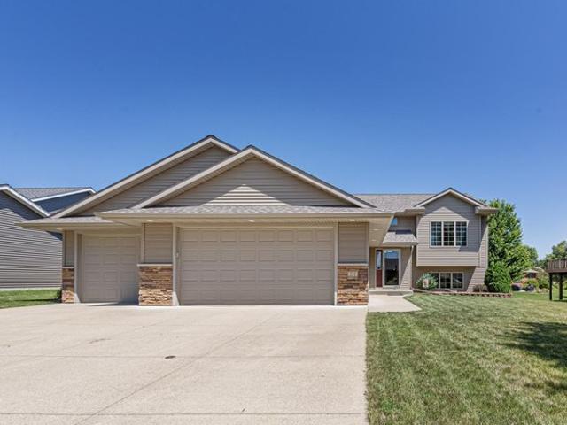 House for sale in Eagle Lake, Minnesota