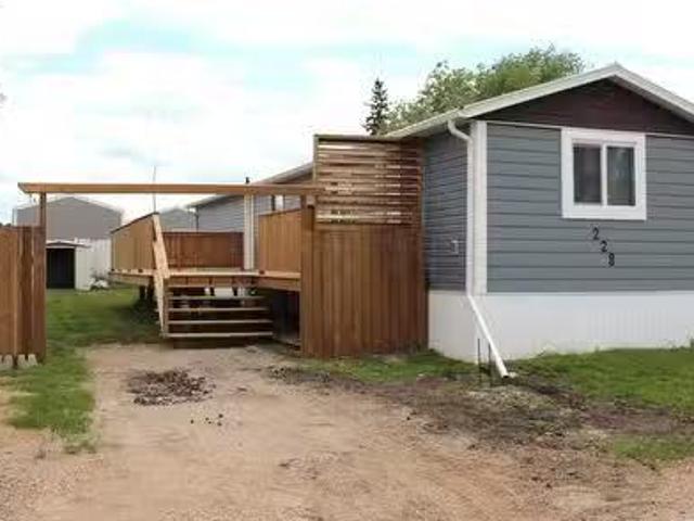 House for sale in Sunset Estates, Blucher No. 343