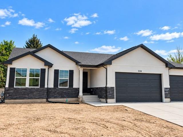 House for sale in Santaquin, Utah County