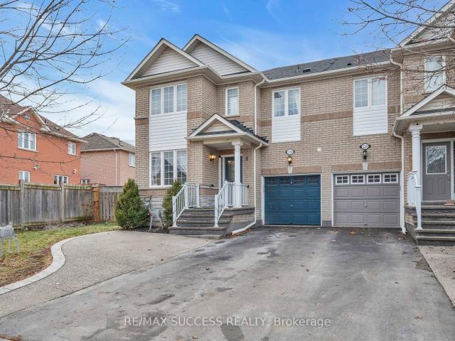 Townhouse for rent in Woburn, Ontario