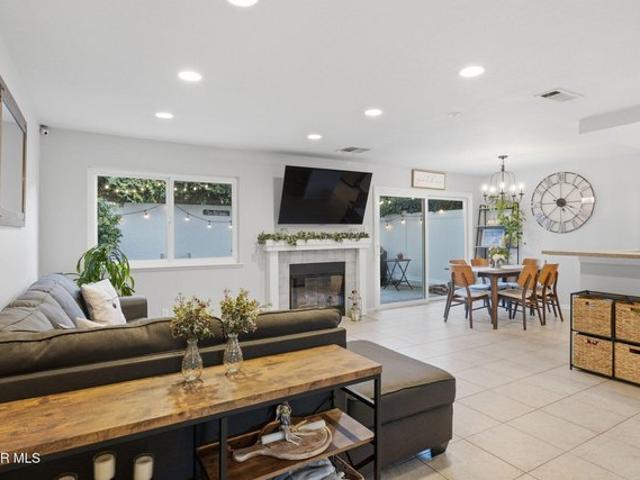 Townhouse for sale in Newbury Park, California