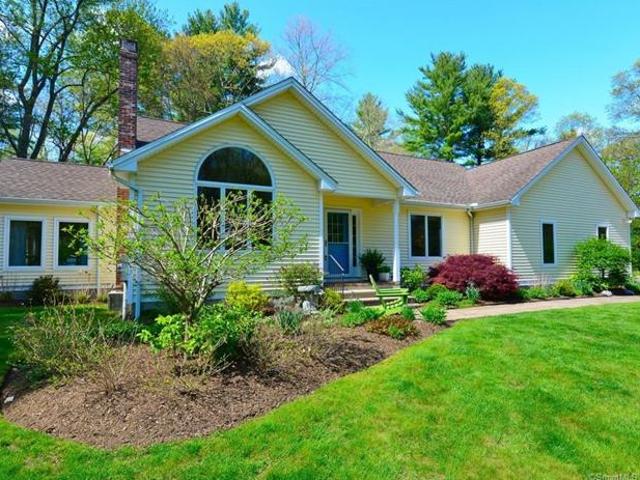 House for sale in Pomfret, Connecticut
