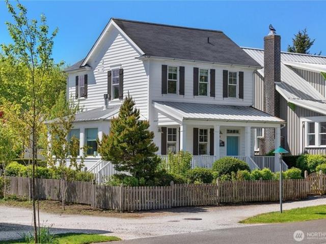 House for sale in Moclips, Washington