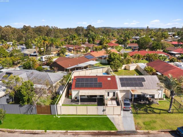Apartment for rent in Labrador, Gold Coast City