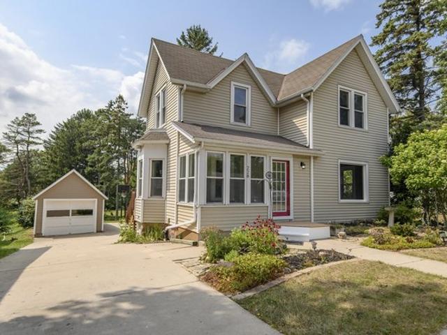 House for sale in Johnson Creek, Wisconsin