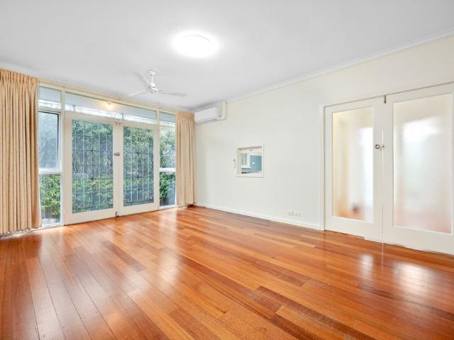 Apartment for rent in Camberwell, Melbourne