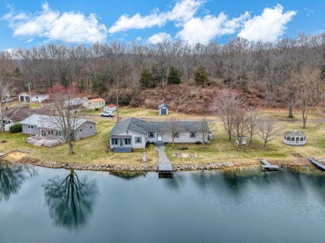 House for sale in Brooklyn, Michigan