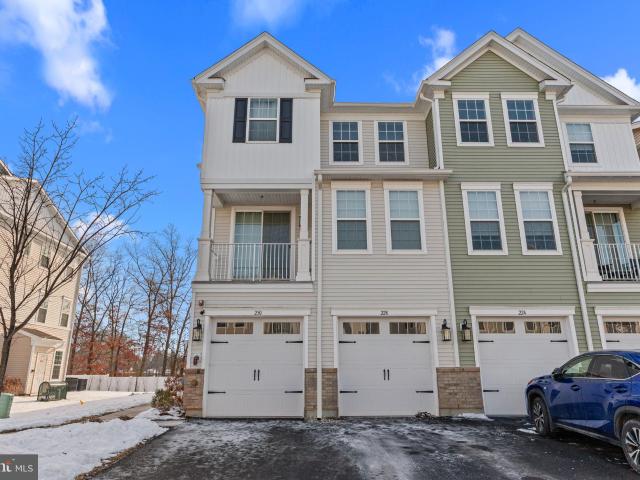 Townhouse for sale in Dunellen, New Jersey