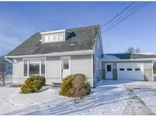 House for sale in Lameque, New Brunswick