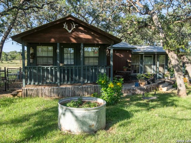 House for sale in Utopia, Texas