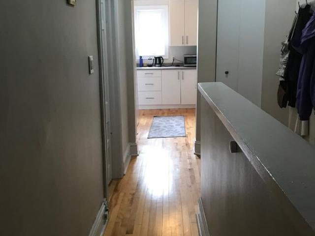 Apartment for rent in Somerset, Ottawa