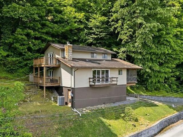 House for sale in Morgantown, West Virginia