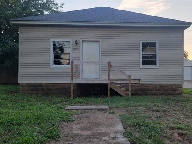 House for sale in Waukomis, Oklahoma