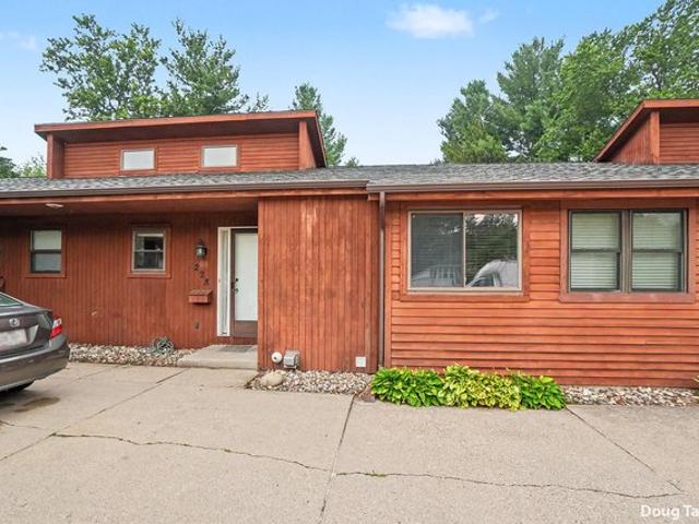 Condo for sale in Zeeland, Michigan