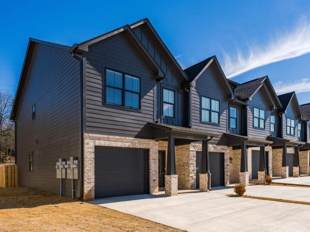 Townhouse for sale in Helena, Alabama