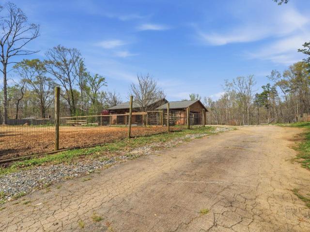 House for sale in Cowpens, South Carolina