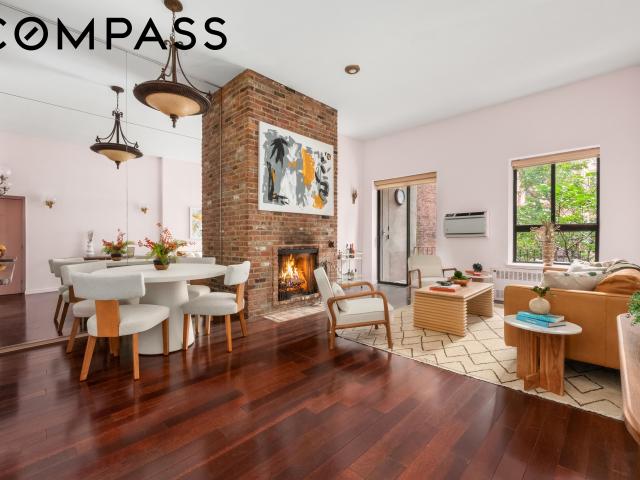 Property for sale in Manhattan Community Board 4, New York
