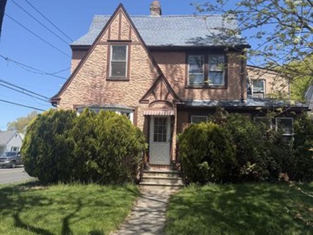 House for sale in Bridgeport, Connecticut