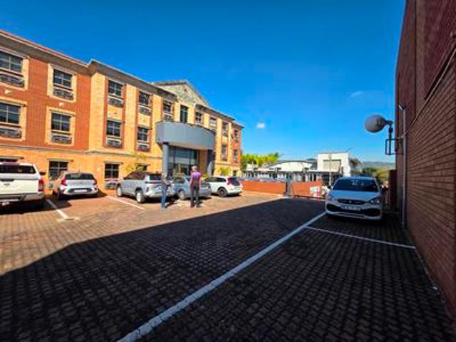 Commercial for rent in Waterkloof, Gauteng
