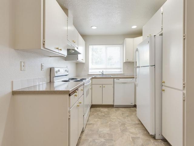 Apartment for rent in Russellville, Portland