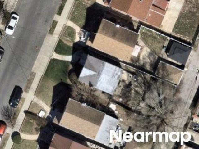 House for sale in Queens, Arverne