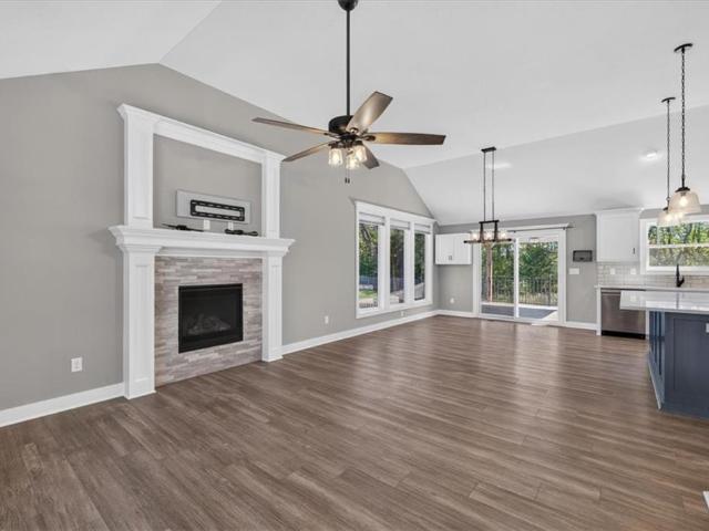House for sale in Peculiar, Cass County