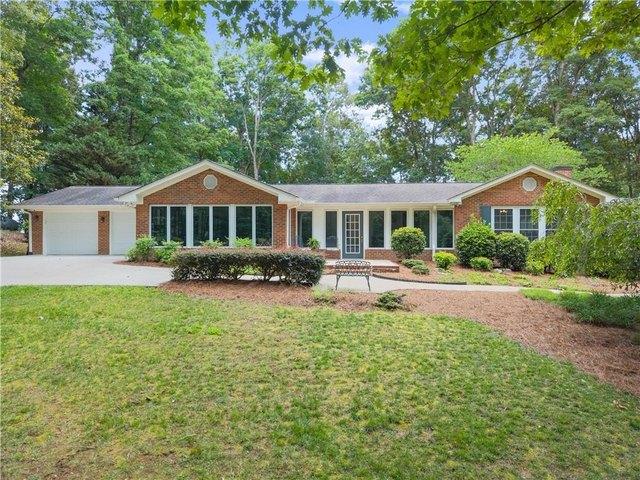 House for sale in Clarkesville, Georgia
