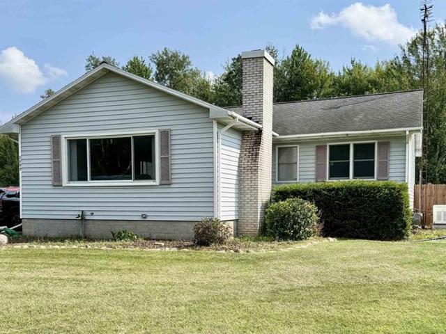 House for sale in Pinconning, Michigan
