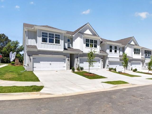 Townhouse for sale in Clayton, Georgia