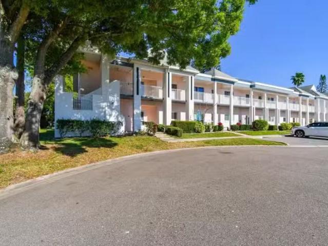 Condo for sale in Clearwater Condo for sale in Clearwater