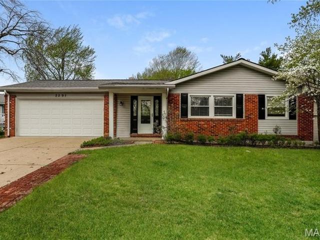 House for sale in Chesterfield, Missouri