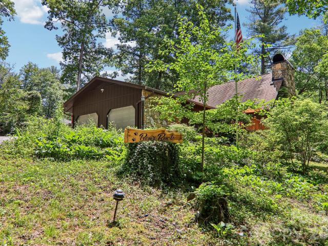 House for sale in East Flat Rock, North Carolina