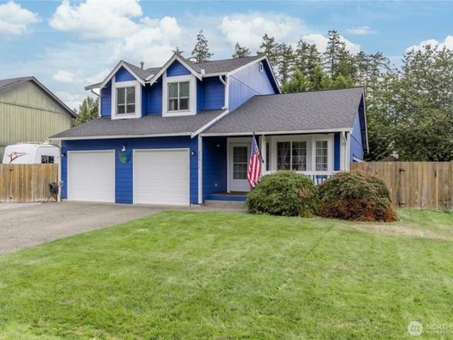 House for sale in Spanaway, Pierce County