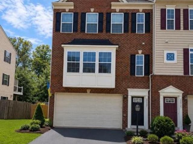 Townhouse for sale in Virginia