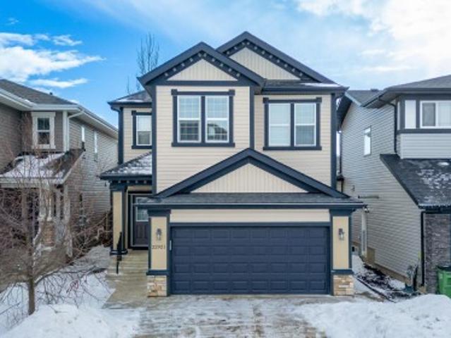 House for sale in Wedgewood, Alberta