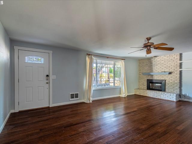 House for sale in North Bend