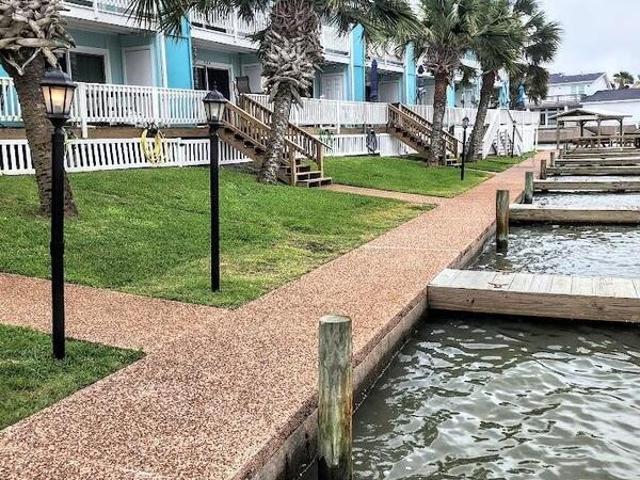 Condo for sale in Rockport