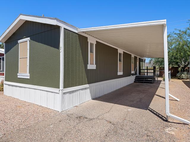 House for sale in Apache Junction, Arizona