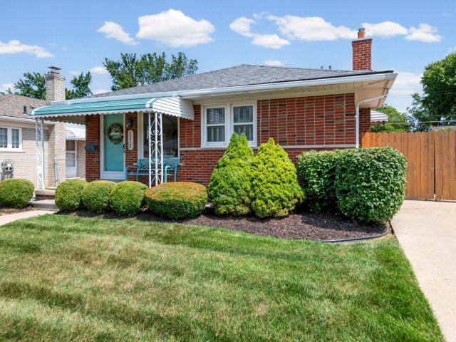 House for sale in Saint Clair Shores, Michigan