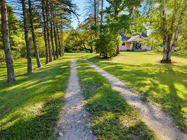 House for sale in Belleville, Wayne County