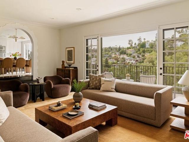 House for sale in Canoga Park, California