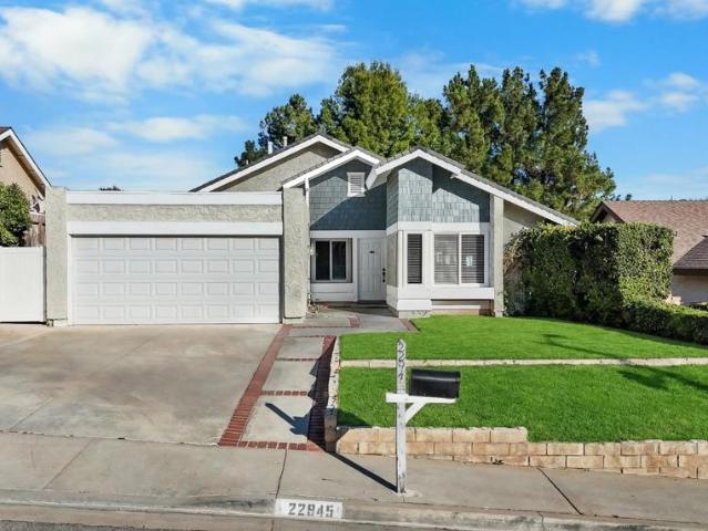 House for sale in Canyon Country, California