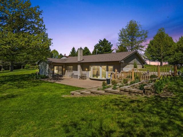 House for sale in Elgin, Iowa
