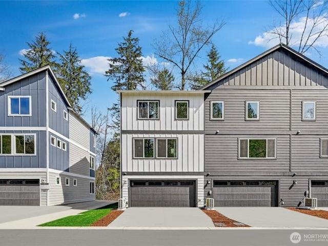 House for sale in Black Diamond, Washington