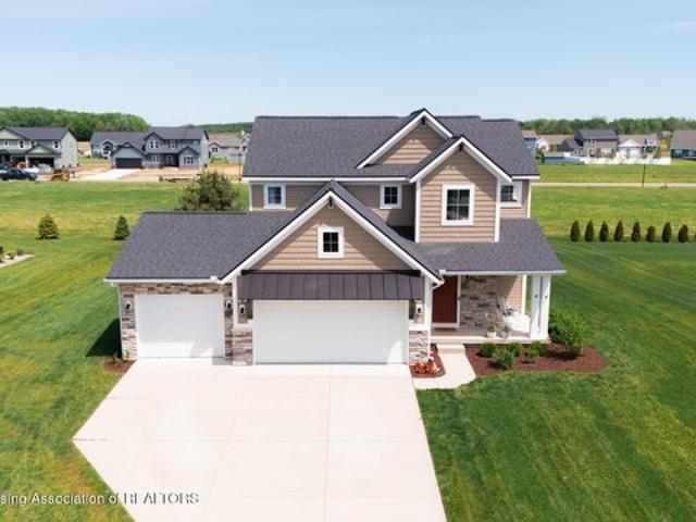 House for sale in Saint Johns, Michigan
