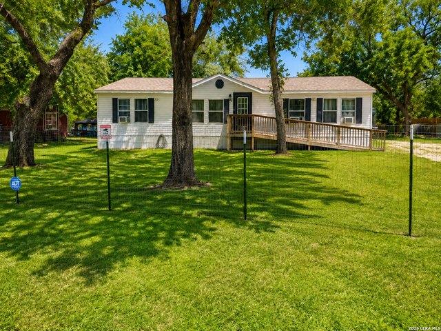 House for sale in Elmendorf, Texas